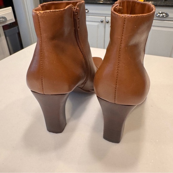 Bruno Valenti Square Toe Brown leather Ankle Boots Size 9 Made In Brazil - Picture 4 of 10